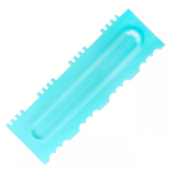 Konditerinė mentelė: kvadratiniai ir aštrūs dantukai