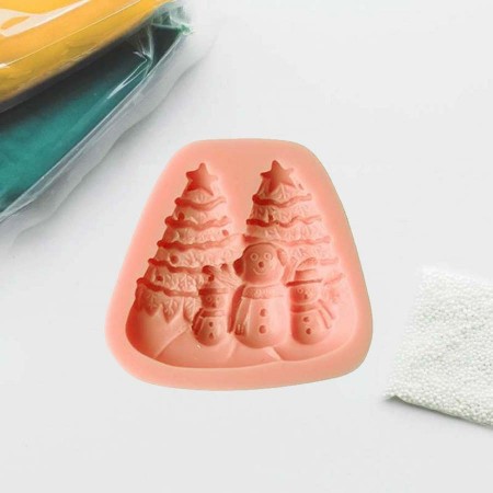 Silikoninė formelė masei "Eglutės ir besmegeniai“