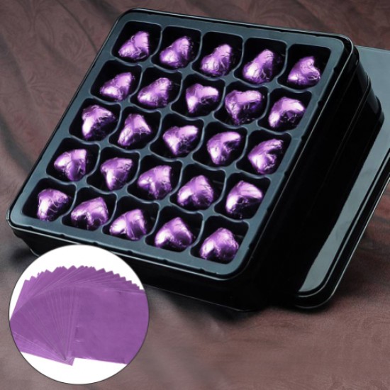 Violetinė folija saldainiams įpakuoti, 15 vnt. Violetinė folija saldainiams įpakuoti, 15 vnt.