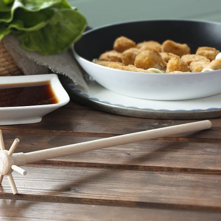 Medinė virtuvinė maišyklė